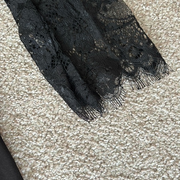 Polyester Lace Top - Picture 6 of 7